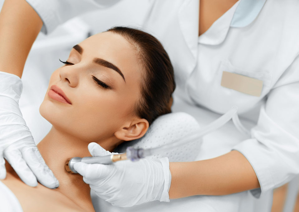 Teleangiektazje - czym są poszerzone naczynka?