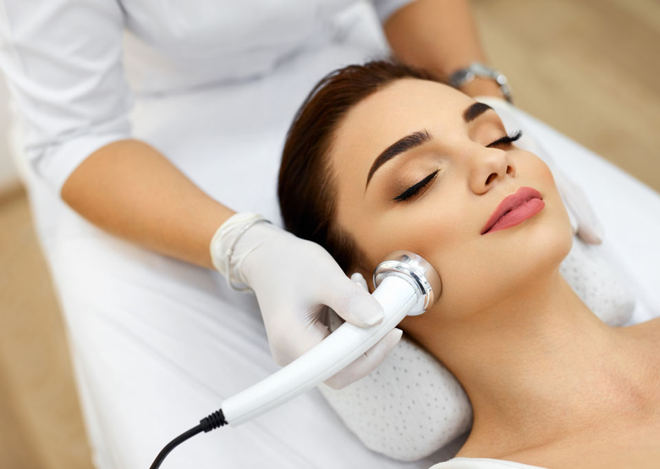 Idea japońskiego masażu twarzy